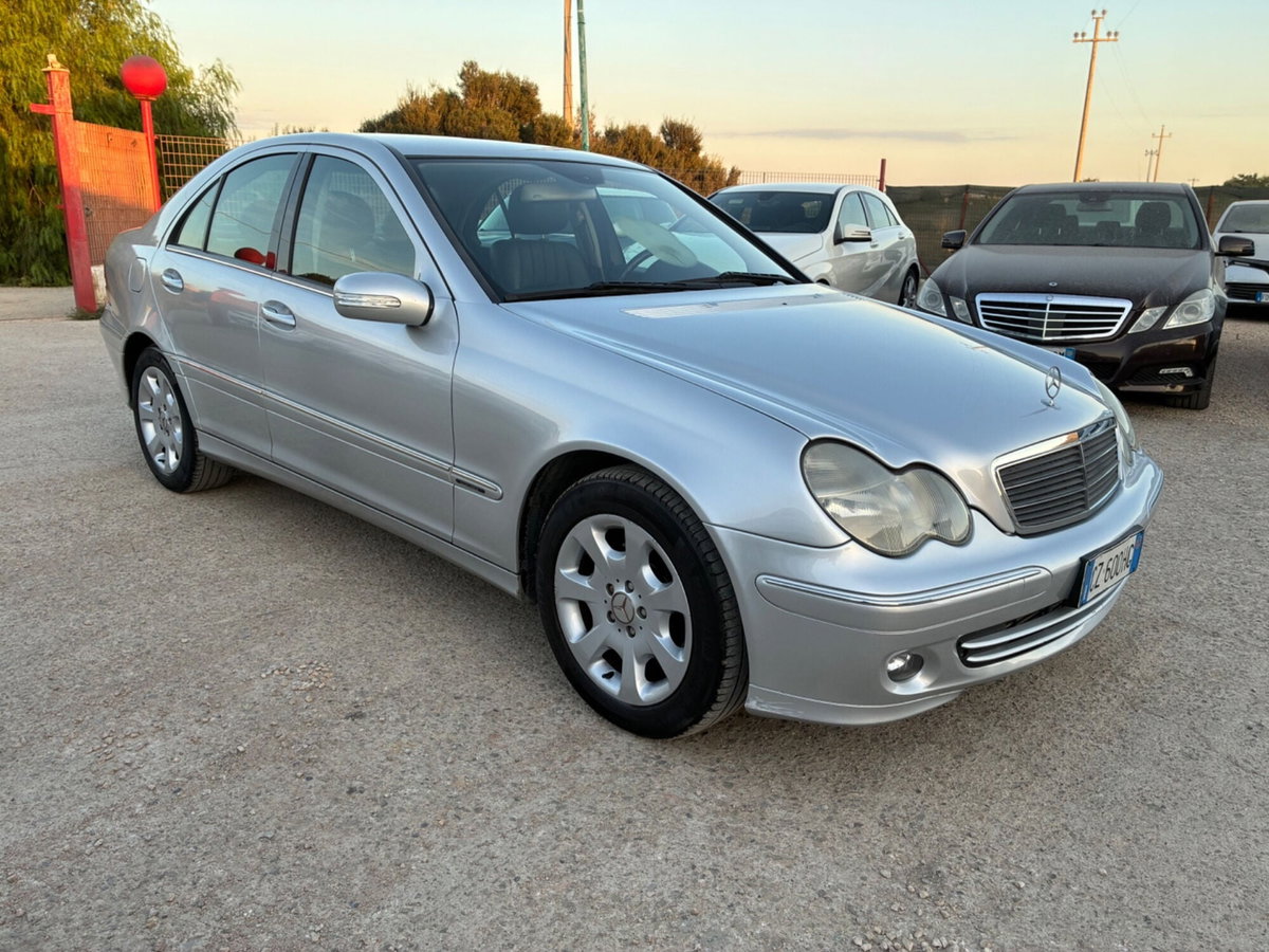 Mercedes-Benz Classe C 220 CDI cat Avantgarde Sport (2)
