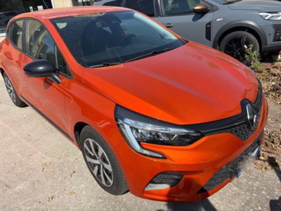 Renault Clio Full Hybrid E-Tech 145 CV 5 porte Equilibre usata