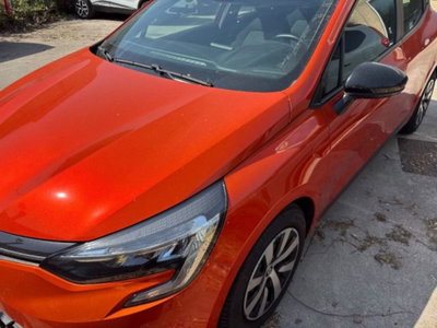 Renault Clio Full Hybrid E-Tech 145 CV 5 porte Equilibre (5)