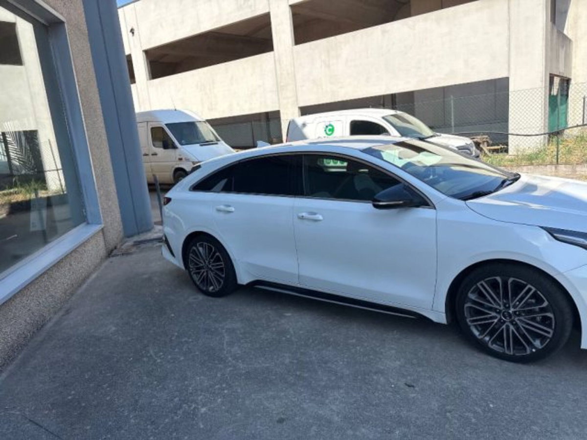 Kia ProCeed 1.4 T-GDI GT Line (5)