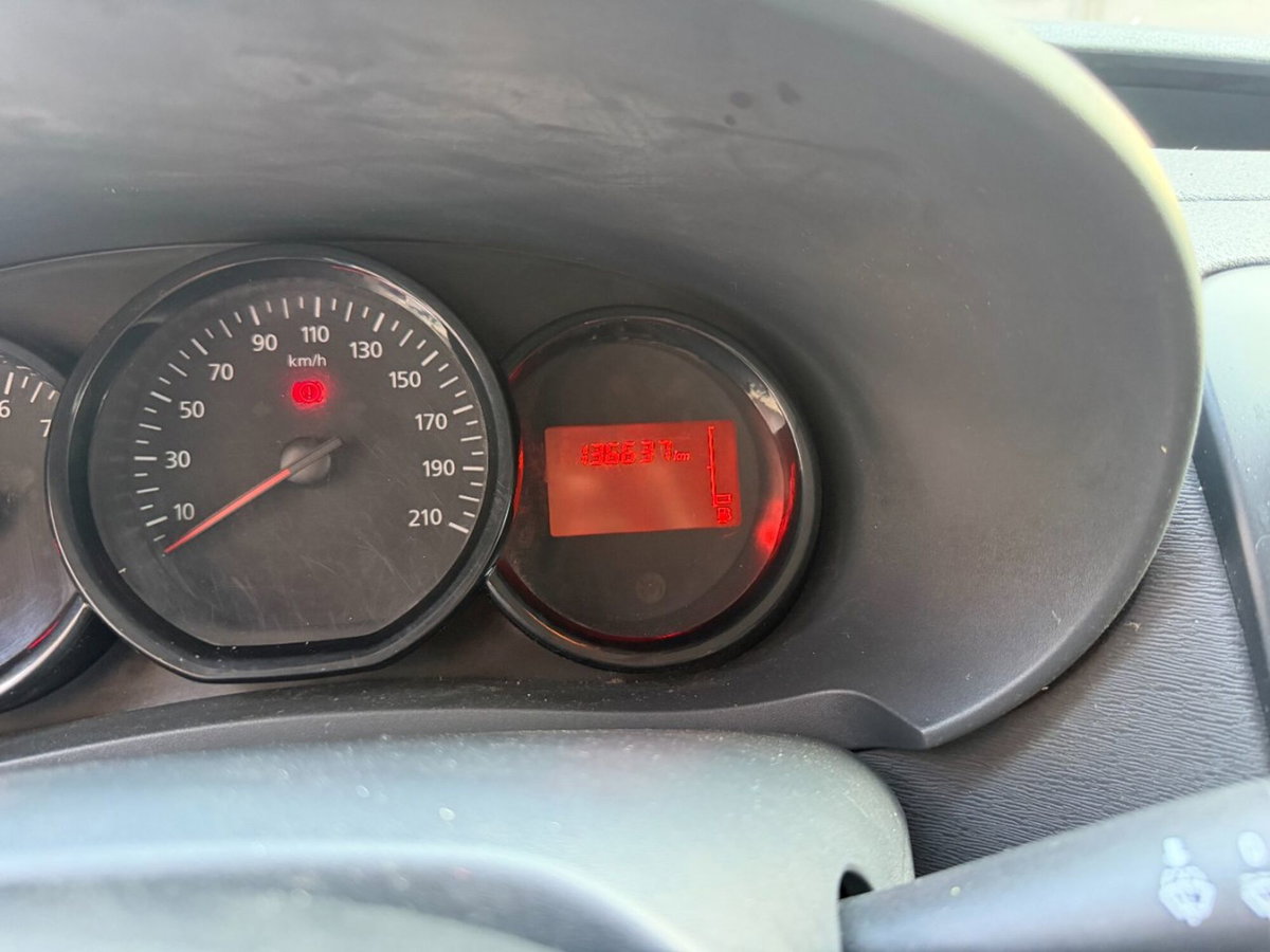 Dacia Dokker 1.3 TCe FAP Comfort (13)