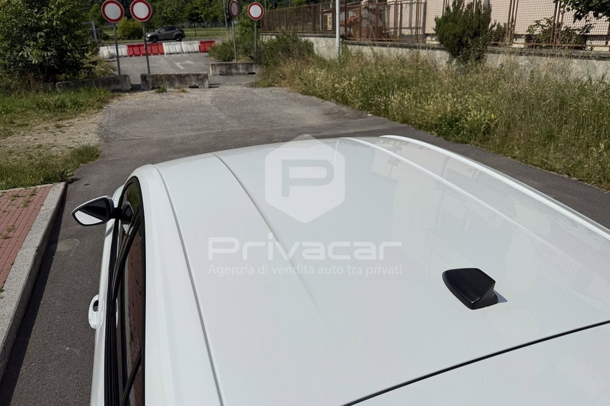 Ford Focus 1.0 EcoBoost Hybrid 125 CV Powershift 5p. ST-Line X (8)