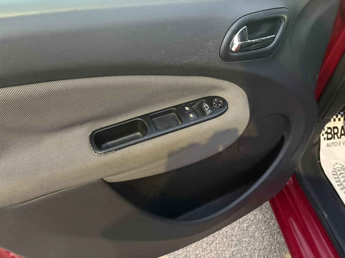 Citroen C3 Picasso 1.6 HDi 90 Seduction (9)