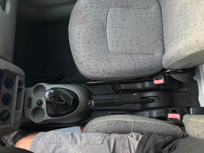 Renault Kangoo 1.9 dCi 4x4 4p. Authentique (14)