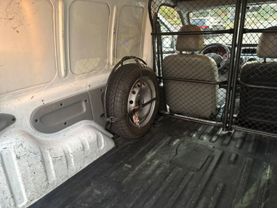 Renault Kangoo 1.9 dCi 4x4 4p. Authentique (18)