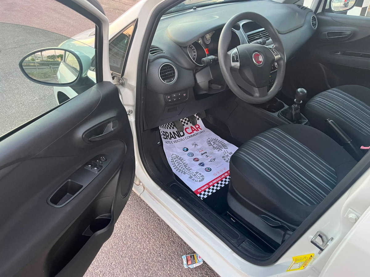 Fiat Punto Evo 1.2 5 porte S&S Dynamic (10)