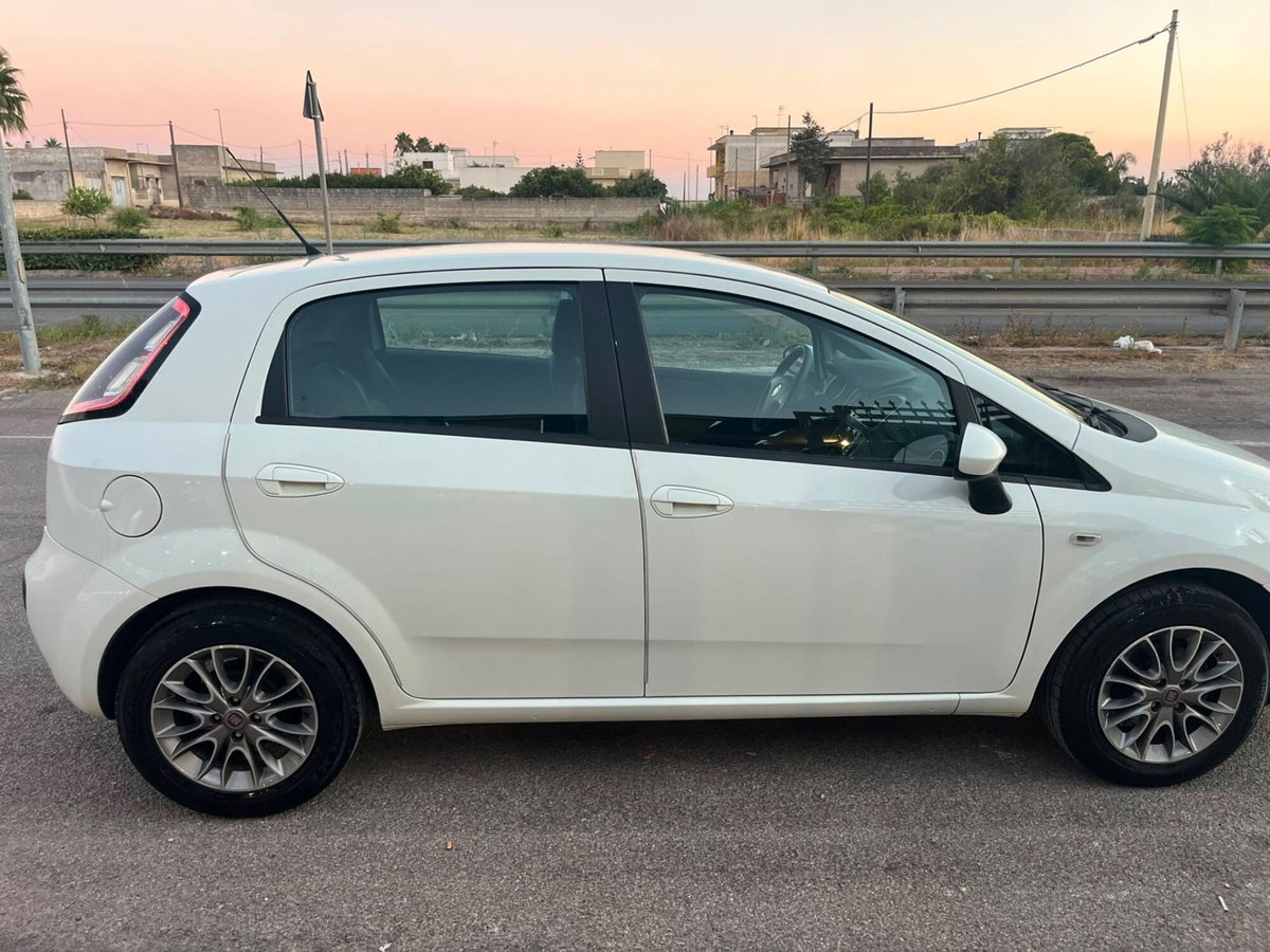 Fiat Punto Evo 1.2 5 porte S&S Dynamic (3)