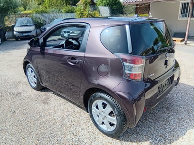 Toyota iQ 1.0 Sol (4)