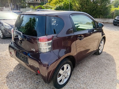 Toyota iQ 1.0 Sol (6)