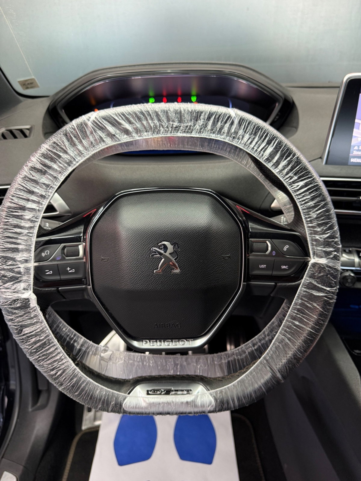 Peugeot 3008 BlueHDi 130 S&S GT Line (11)