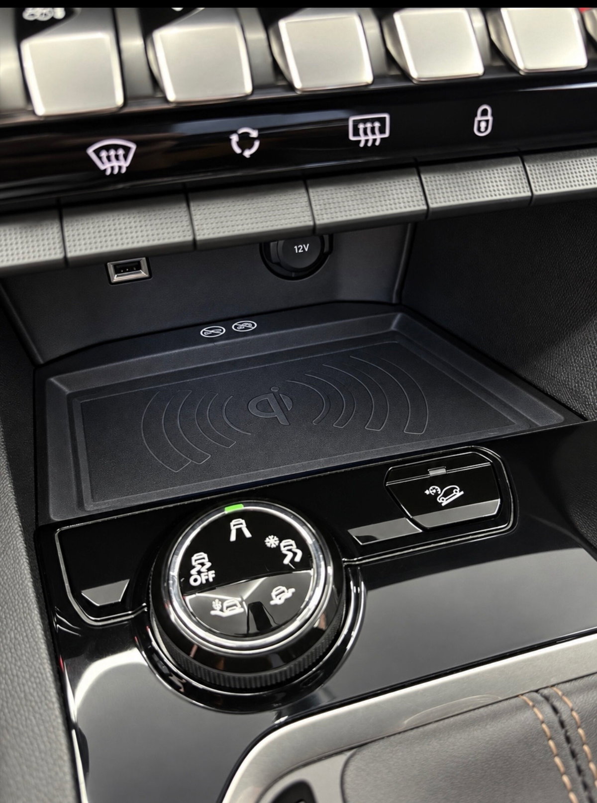 Peugeot 3008 BlueHDi 130 S&S GT Line (13)