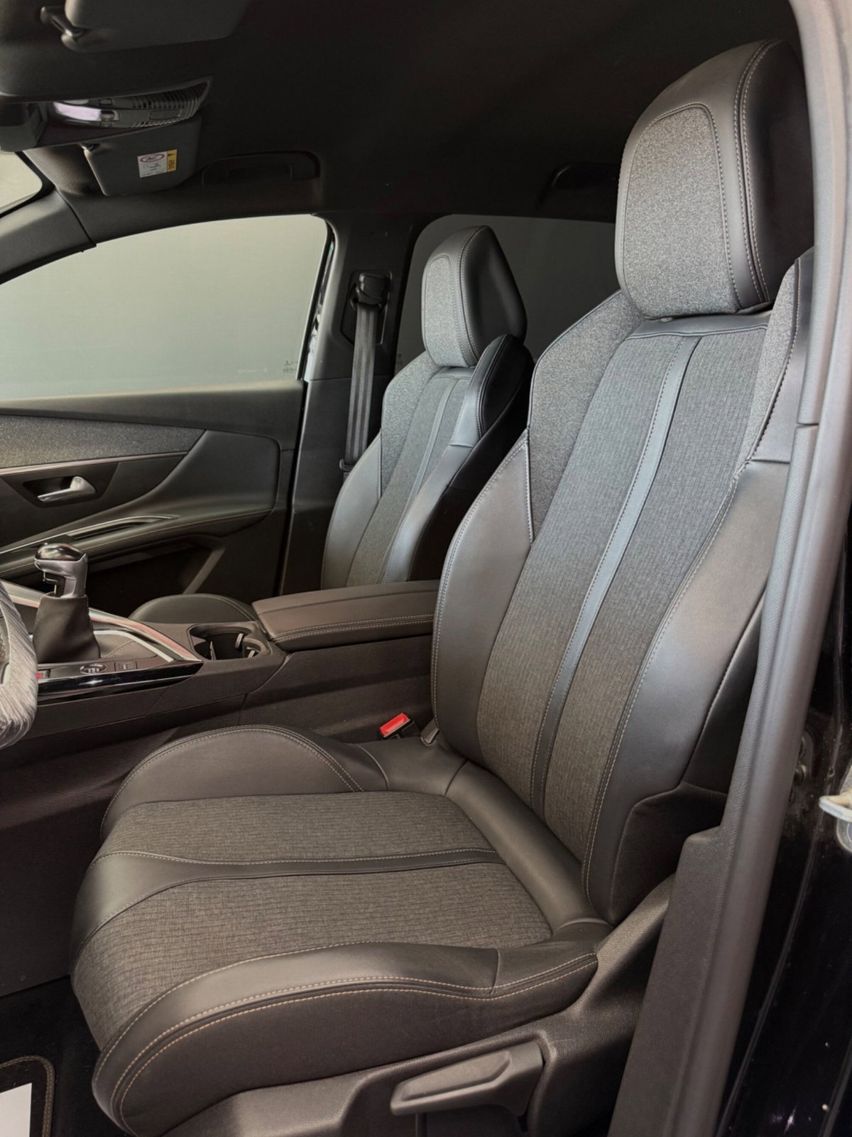 Peugeot 3008 BlueHDi 130 S&S GT Line (17)