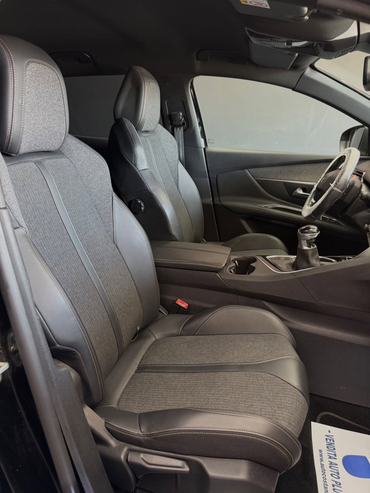 Peugeot 3008 BlueHDi 130 S&S GT Line (18)
