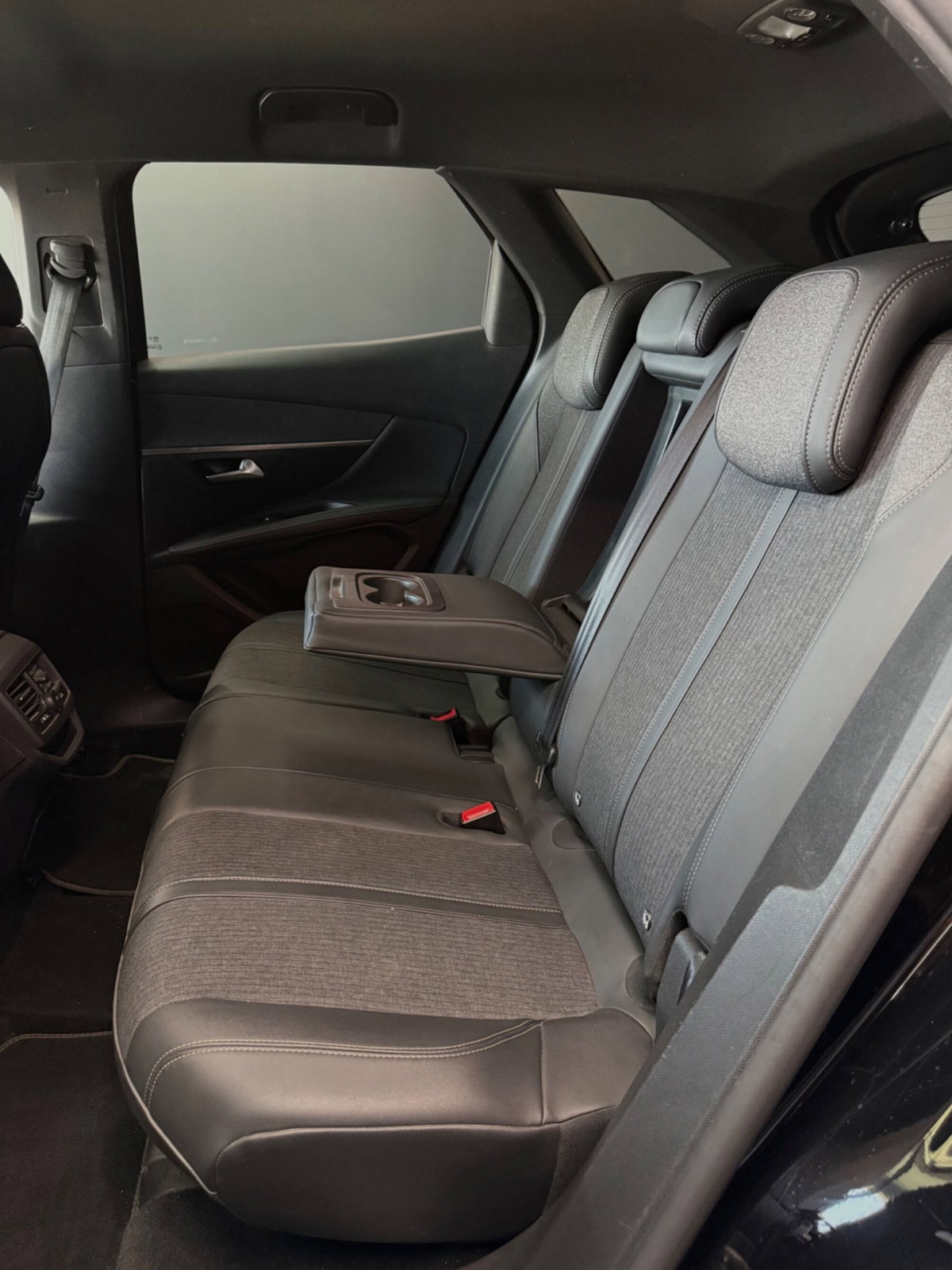 Peugeot 3008 BlueHDi 130 S&S GT Line (20)