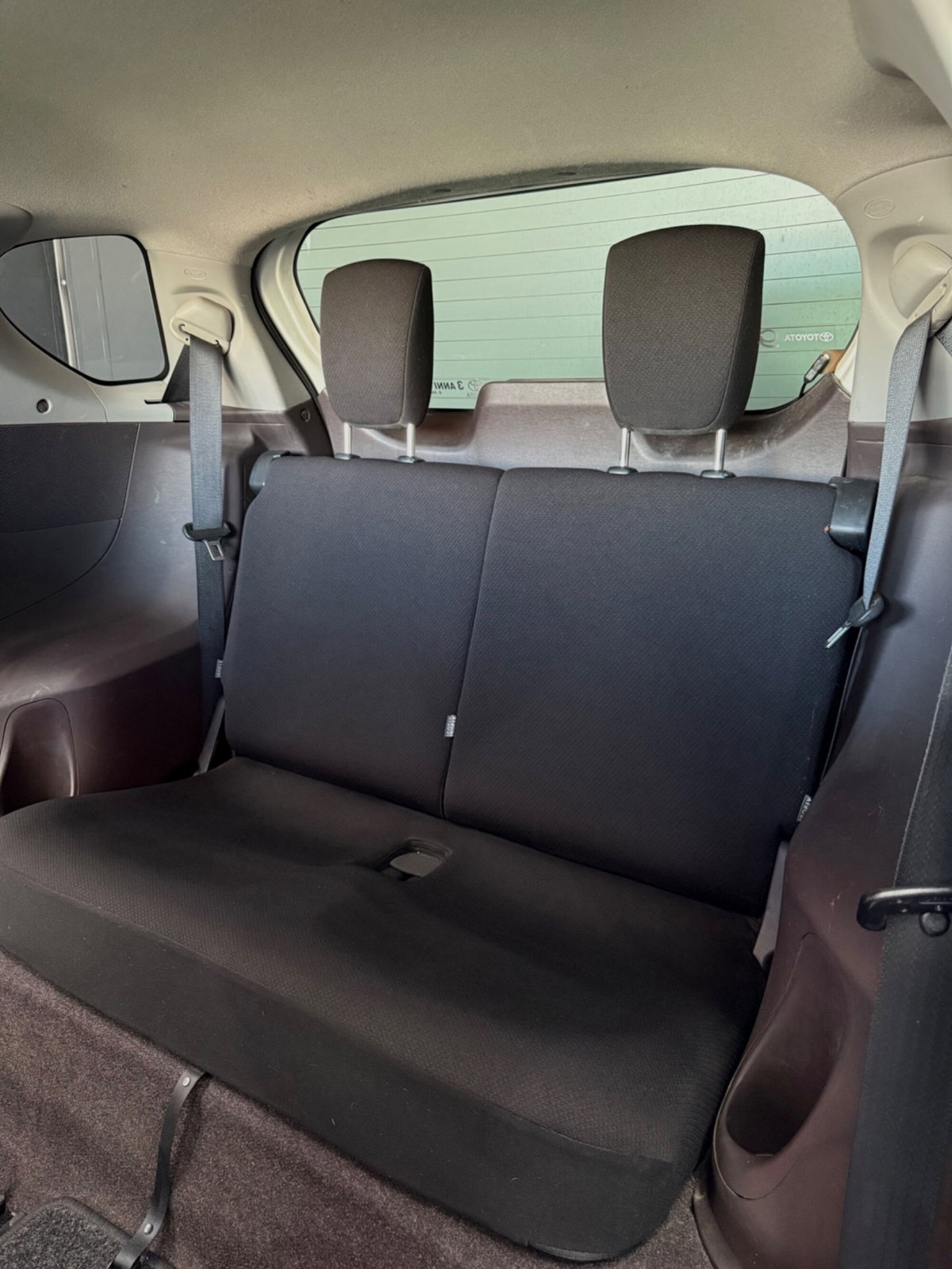 Toyota iQ 1.0 Sol (15)