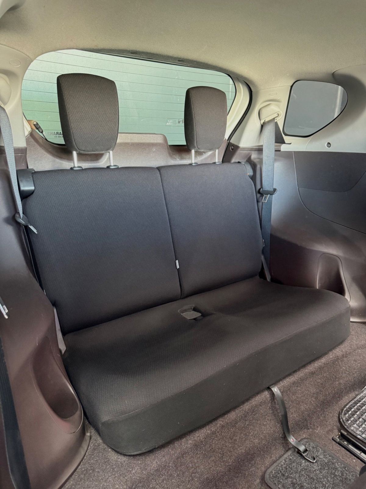 Toyota iQ 1.0 Sol (16)