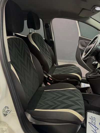 Lancia Ypsilon 0.9 TwinAir 85 CV 5 porte S&S DFN Platinum (14)