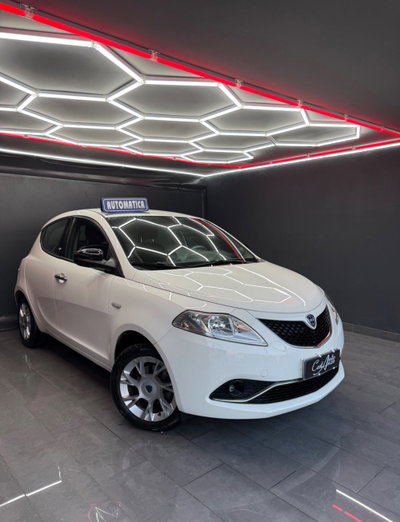 Lancia Ypsilon 0.9 TwinAir 85 CV 5 porte S&S DFN Platinum (2)
