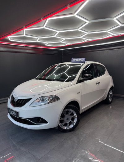 Lancia Ypsilon 0.9 TwinAir 85 CV 5 porte S&S DFN Platinum (4)