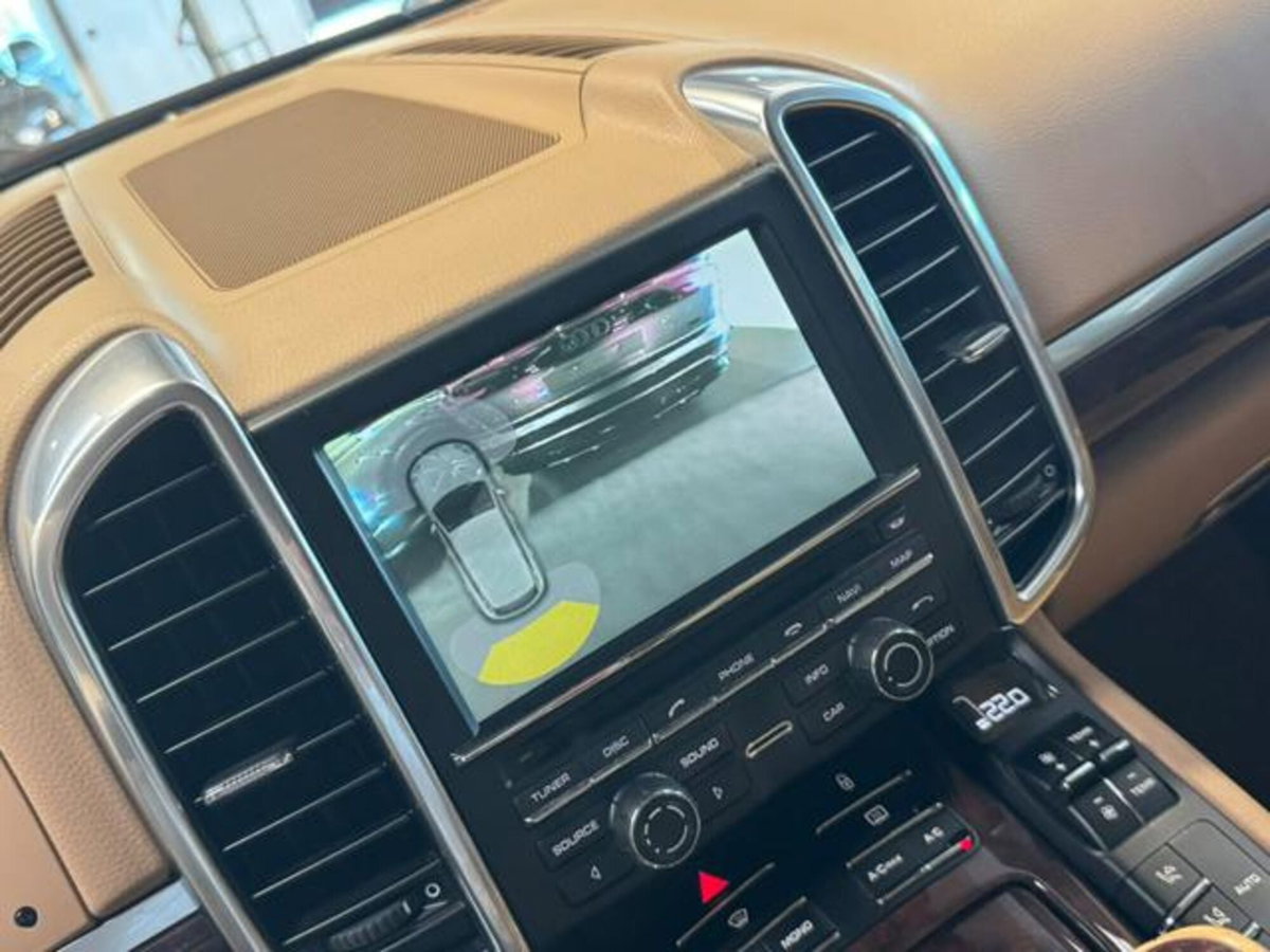 Porsche Cayenne 3.0 Diesel (13)