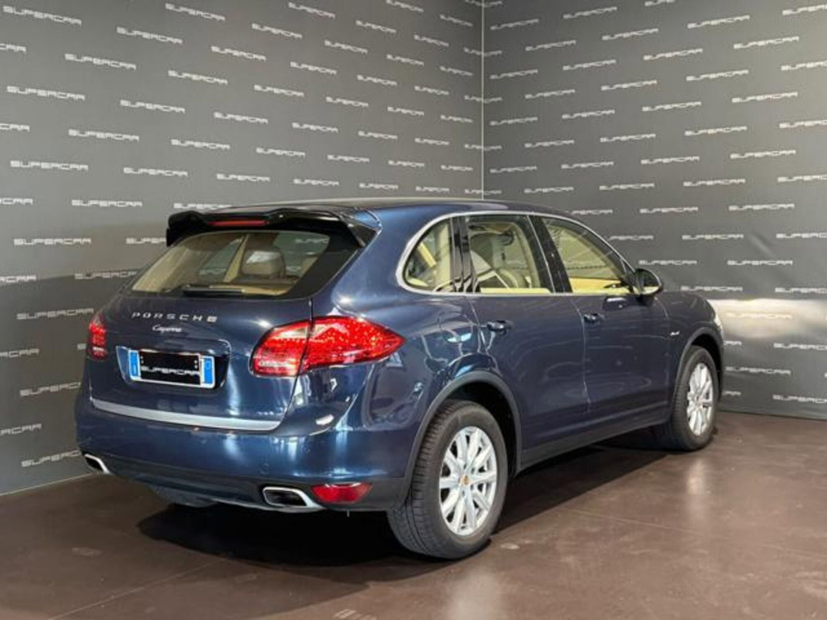 Porsche Cayenne 3.0 Diesel (3)