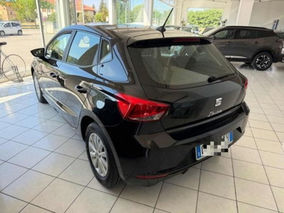 SEAT Ibiza 1.0 TGI 5 porte Business (4)