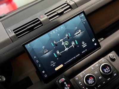 Land Rover Defender 110 3.0d i6 mhev XS Edition awd 250cv auto (17)