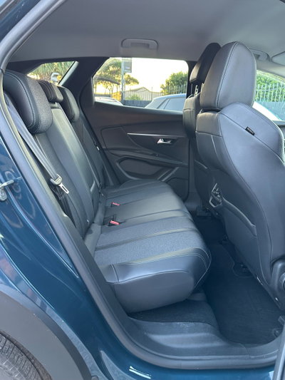 Peugeot 3008 BlueHDi 130 S&S EAT8 Allure Pack (10)