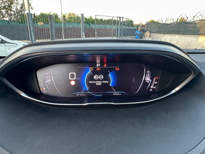 Peugeot 3008 BlueHDi 130 S&S EAT8 Allure Pack (15)