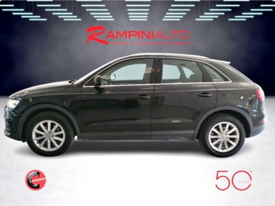 Audi Q3 2.0 TDI 150 CV Business (10)