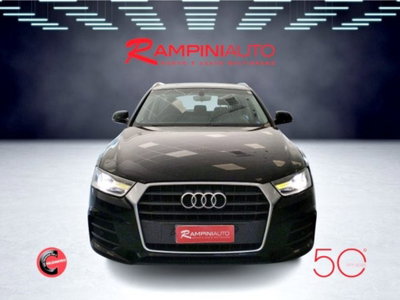 Audi Q3 2.0 TDI 150 CV Business (3)