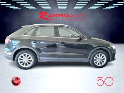 Audi Q3 2.0 TDI 150 CV Business (6)
