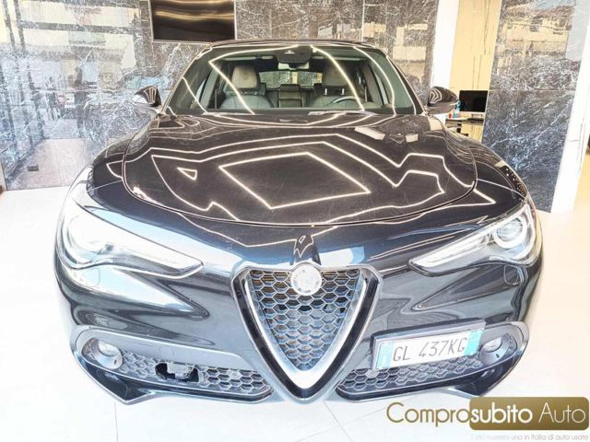 Alfa Romeo Stelvio Stelvio 2.2 Turbodiesel 210 CV AT8 Q4 Veloce