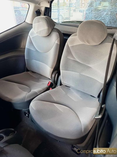 Citroen C2 1.1 airdream Exclusive (14)