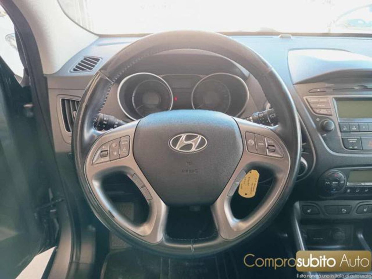 Hyundai ix35 1.7 CRDi 2WD Xpossible (17)