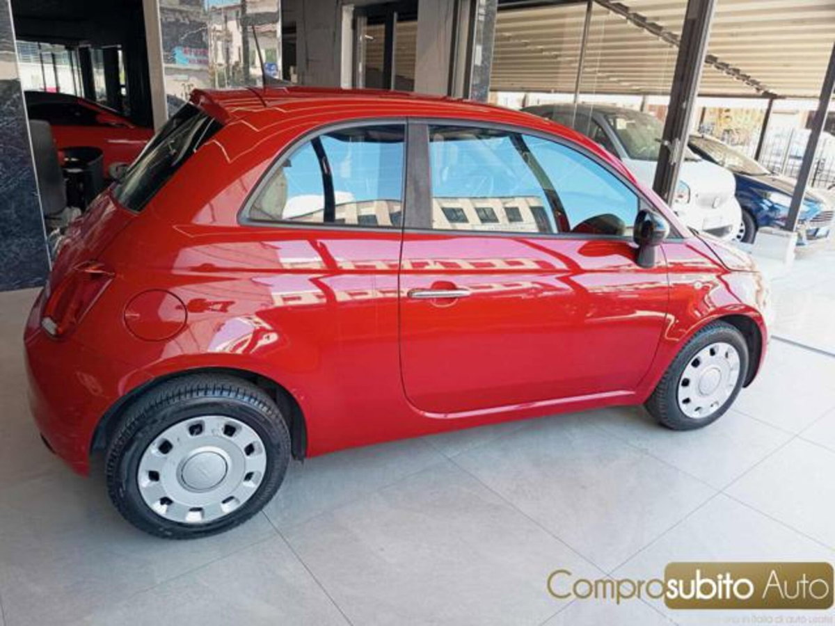 Fiat 500 1.0 Hybrid Red (13)