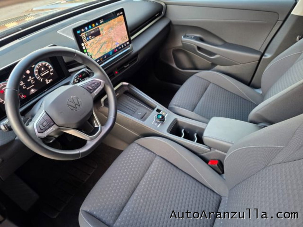 Volkswagen T-Roc 1.5 etsi Life 115cv dsg (10)