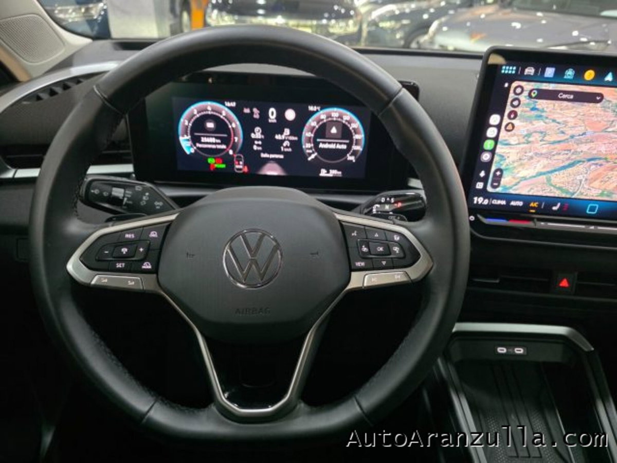 Volkswagen T-Roc 1.5 etsi Life 115cv dsg (13)