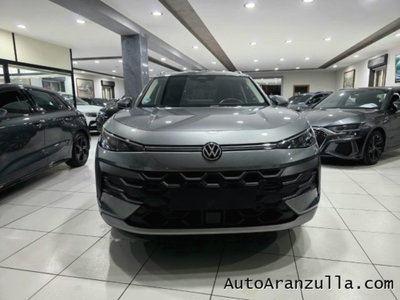 Volkswagen T-Roc 1.5 etsi Life 115cv dsg (2)