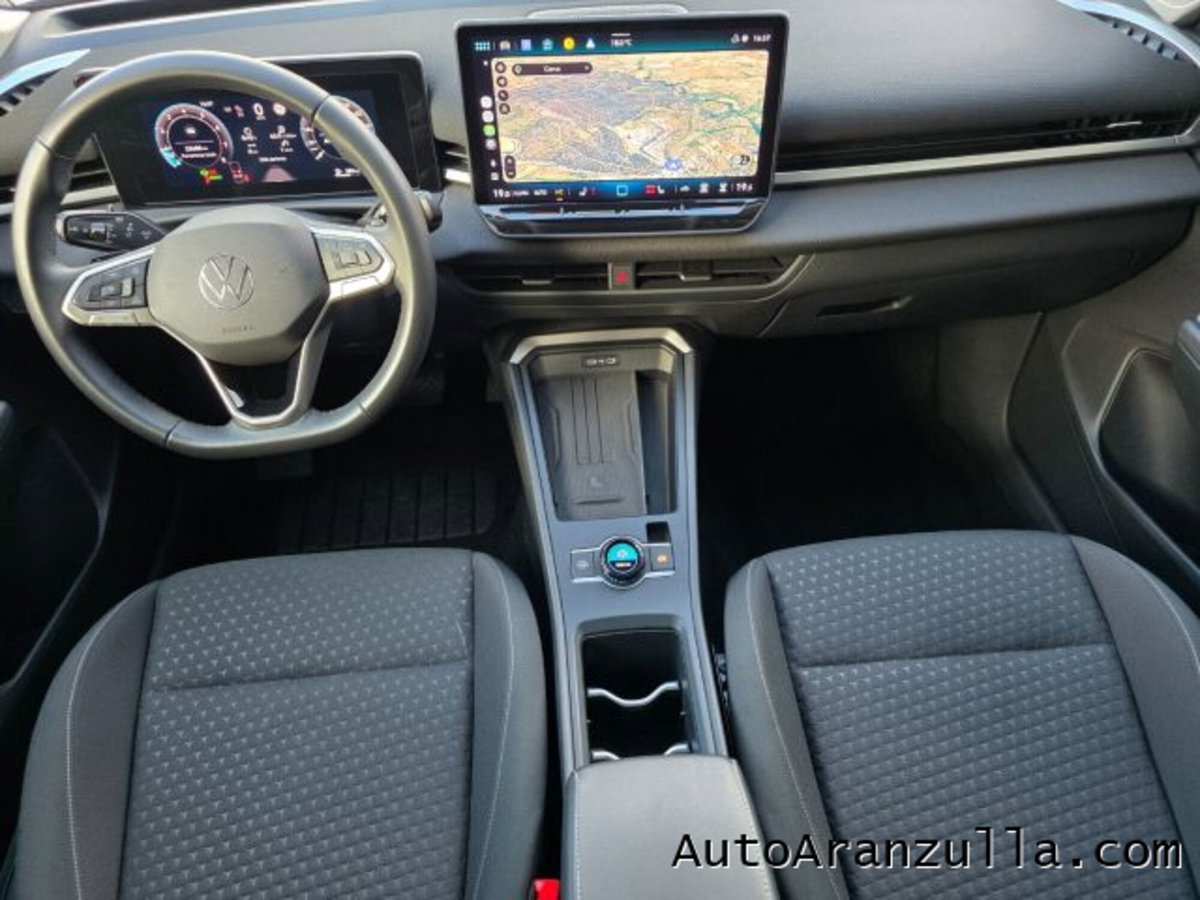 Volkswagen T-Roc 1.5 etsi Life 115cv dsg (8)