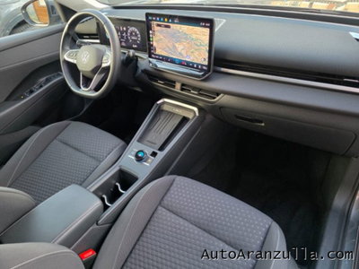Volkswagen T-Roc 1.5 etsi Life 115cv dsg (9)