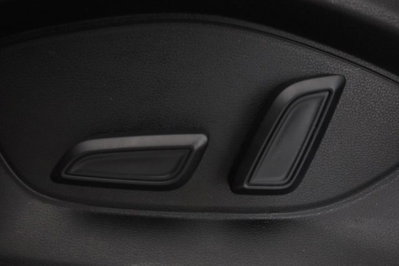 Mg ZS ZS 1.5 Luxury (14)