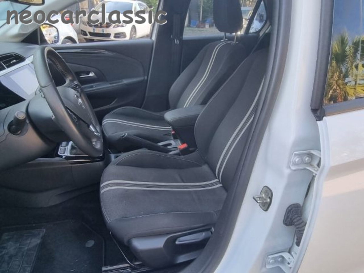 Opel Corsa 1.2 100 CV GS Line (8)