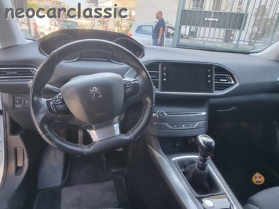 Peugeot 308 SW PureTech Turbo 130 S&S Allure Pack (14)