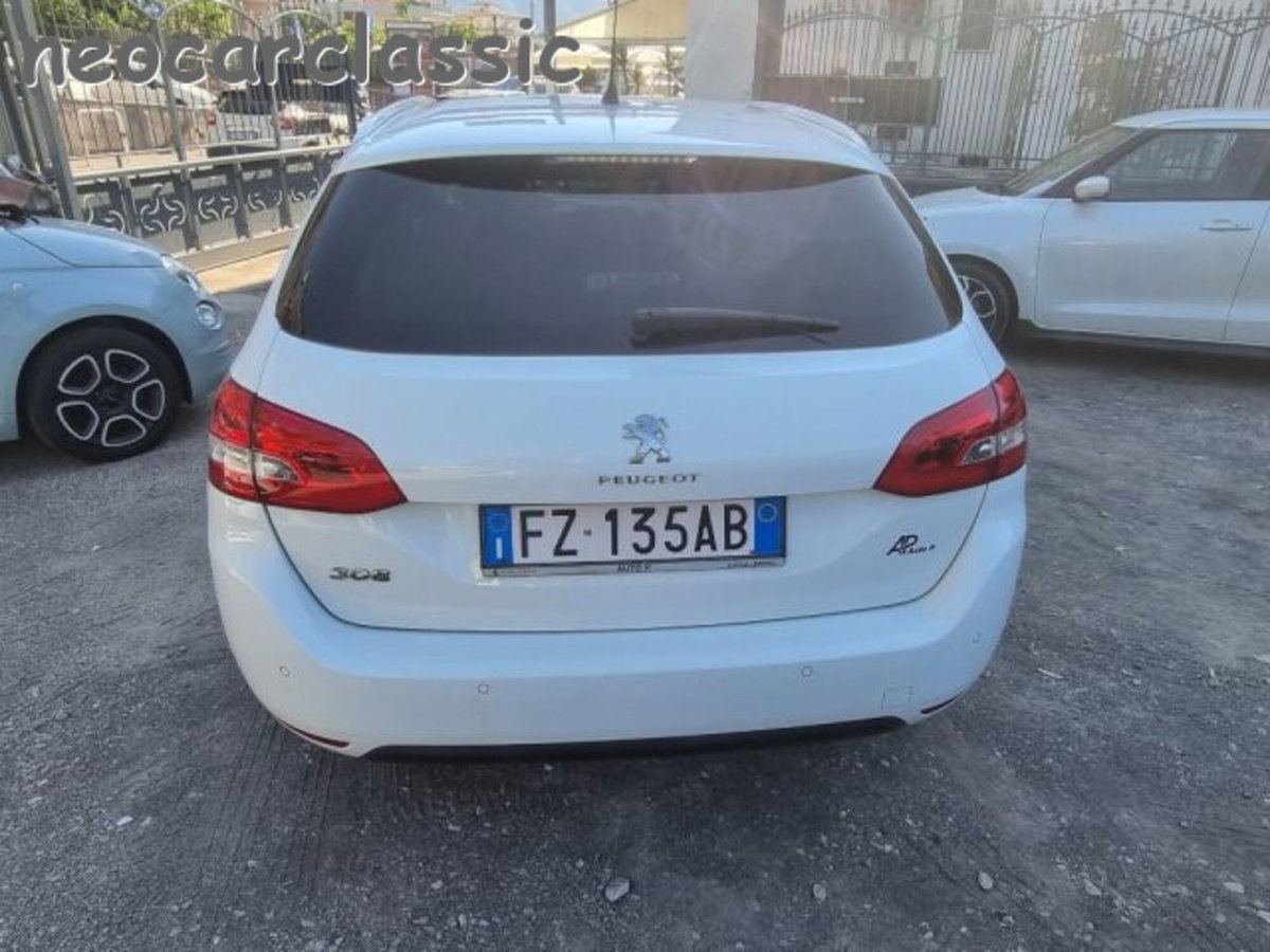 Peugeot 308 SW PureTech Turbo 130 S&S Allure Pack (5)