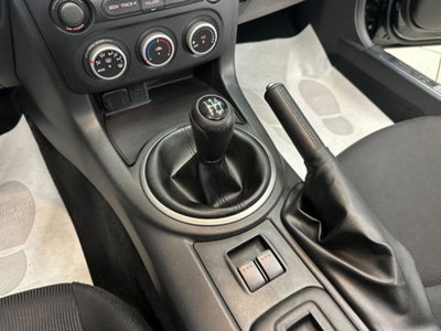 Mazda MX-5 Roadster 1.8L Black (13)