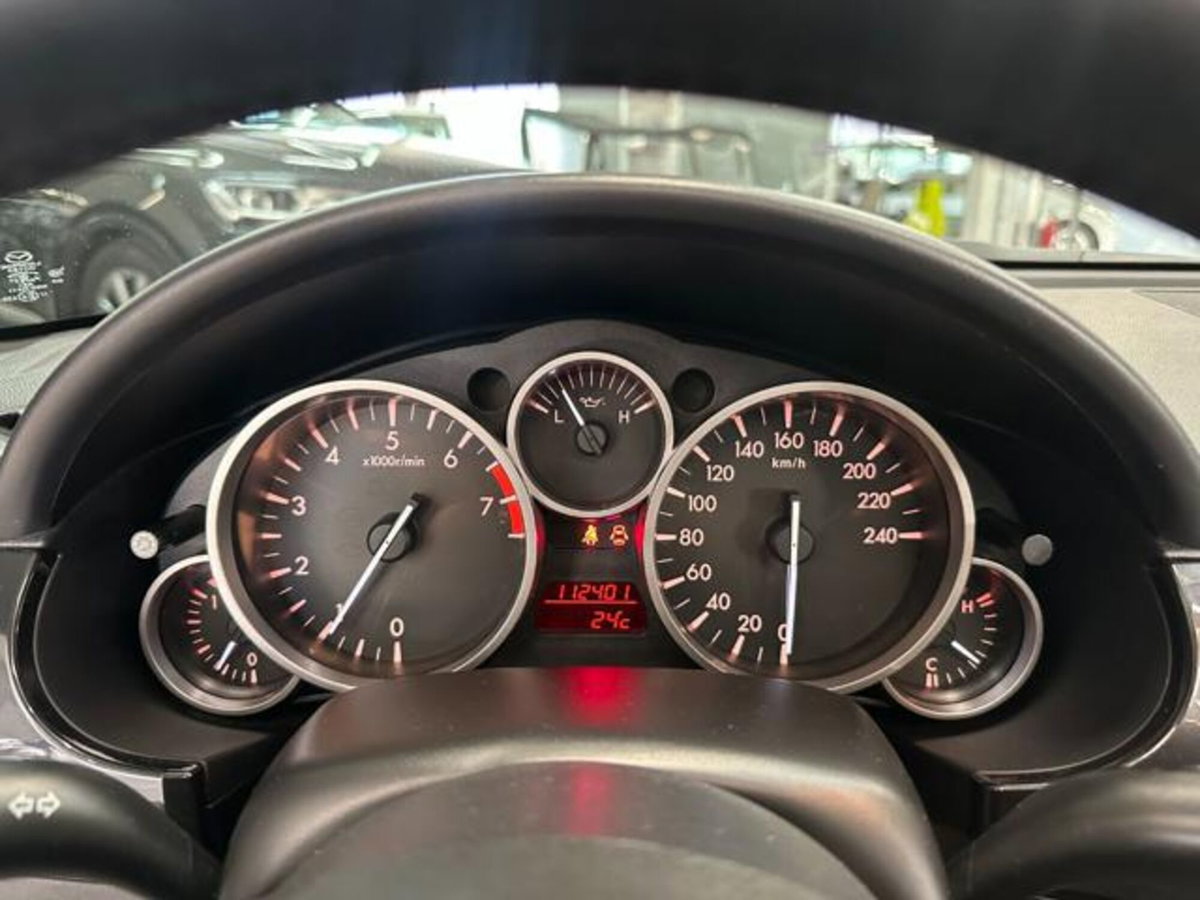 Mazda MX-5 Roadster 1.8L Black (8)