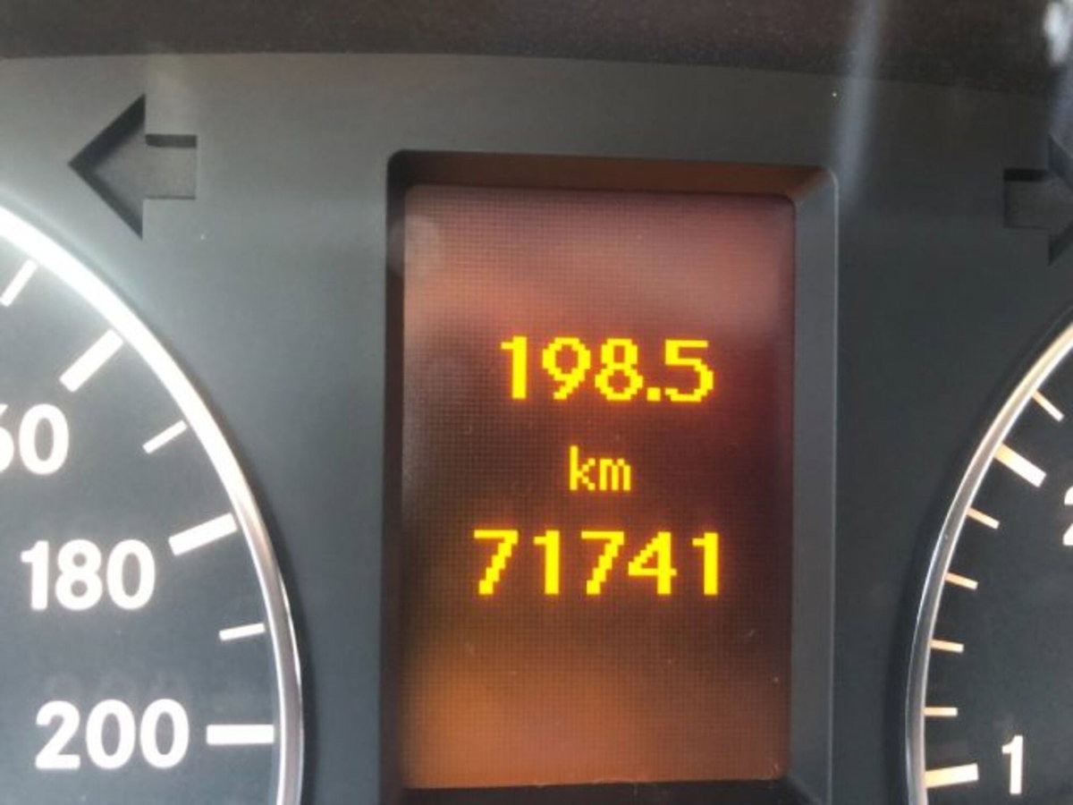 Mercedes-Benz Classe A 160 BlueEFFICIENCY Executive (15)