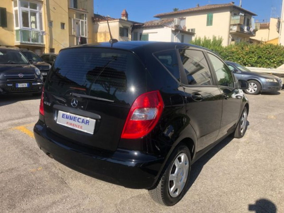 Mercedes-Benz Classe A 160 BlueEFFICIENCY Executive (5)