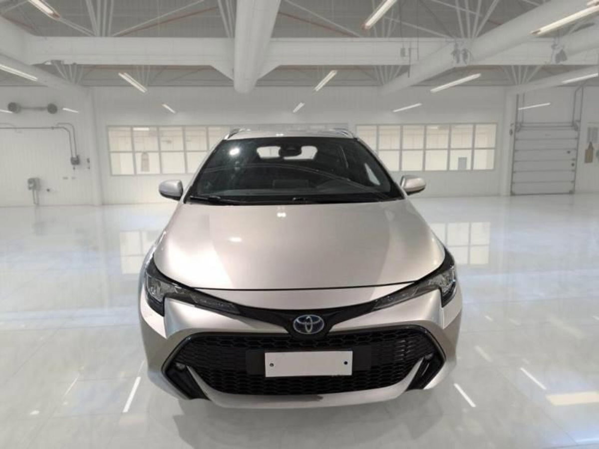 Toyota Corolla Touring Sports 1.8 Hybrid Business (2)